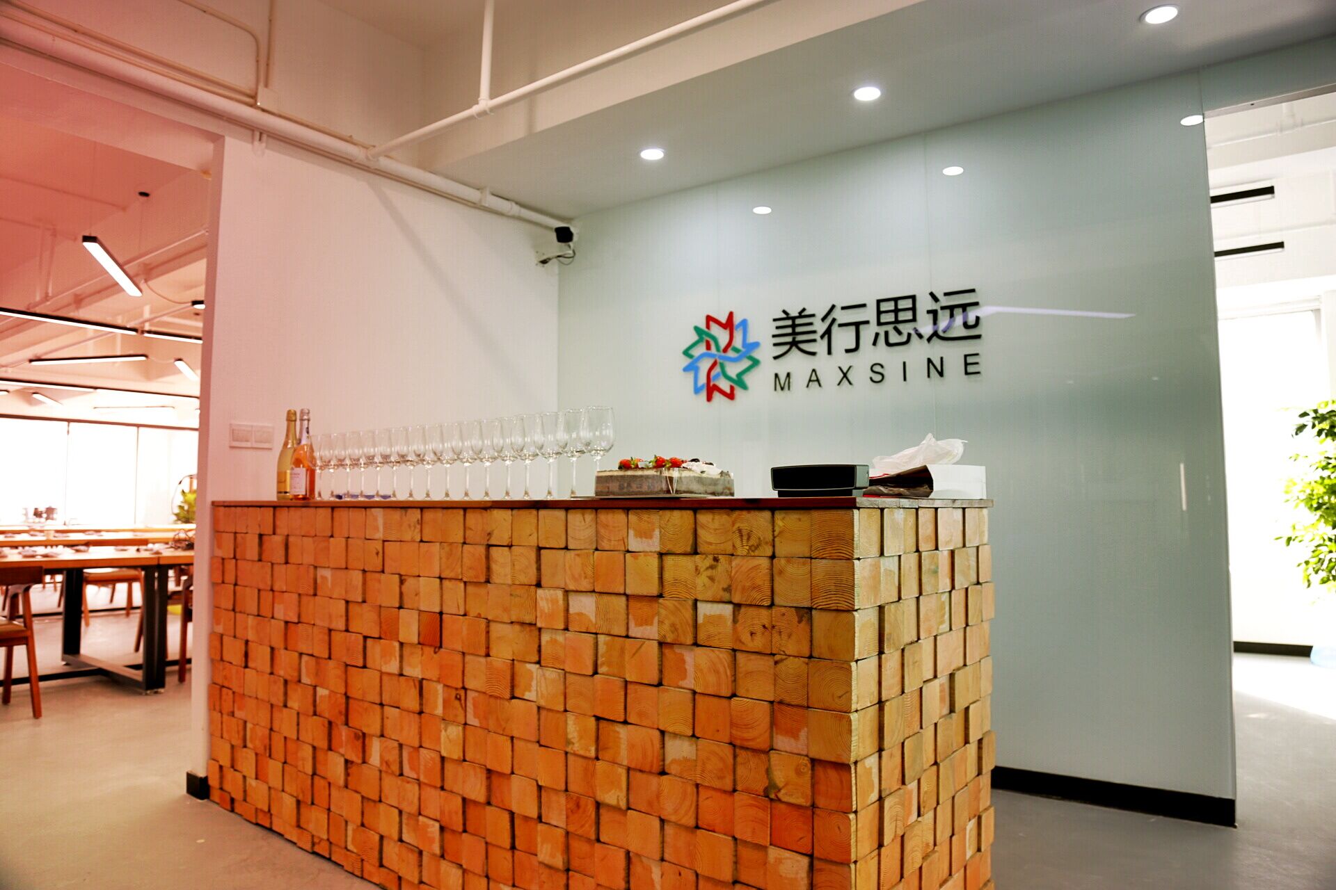 QQ圖片20160318150017.jpg