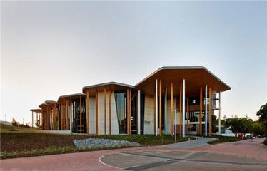 國外建筑設(shè)計大學院校推薦?