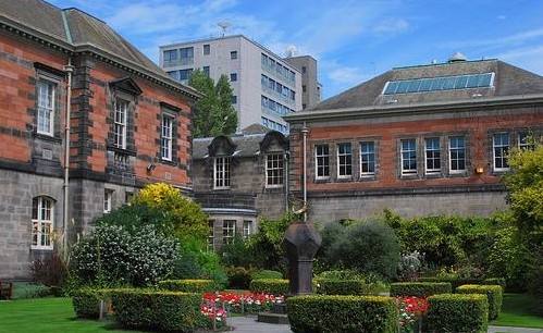 英國鄧迪大學(xué)建筑學(xué)