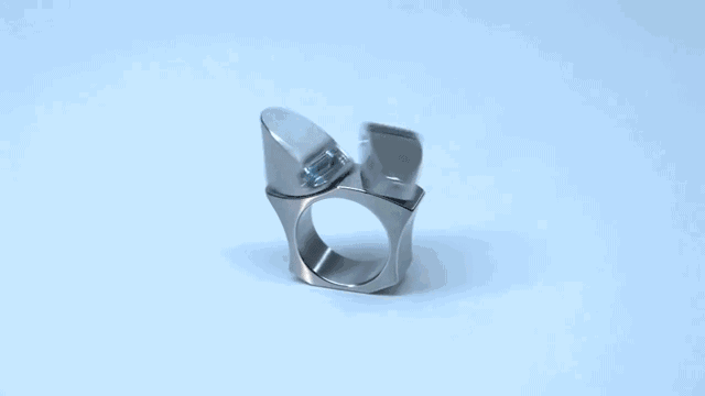 1542685585807173.gif