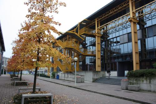 意大利建筑大學