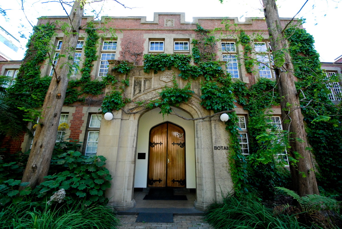 墨爾本大學(xué)申請時間