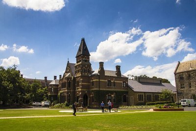 墨爾本大學本科