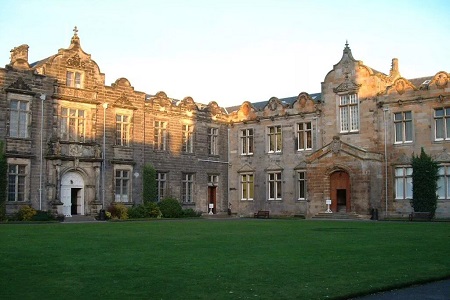 2019年英國圣安德魯斯大學(xué)世界排名