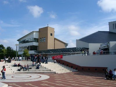 華威大學(xué)世界排名