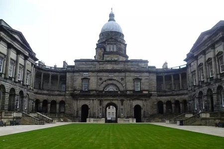 2020年愛丁堡大學留學費用詳情