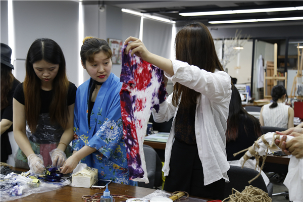 服裝設計出國留學機構怎么選？