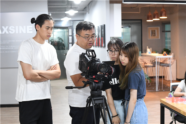 攝影研究生作品集機(jī)構(gòu)怎么選？