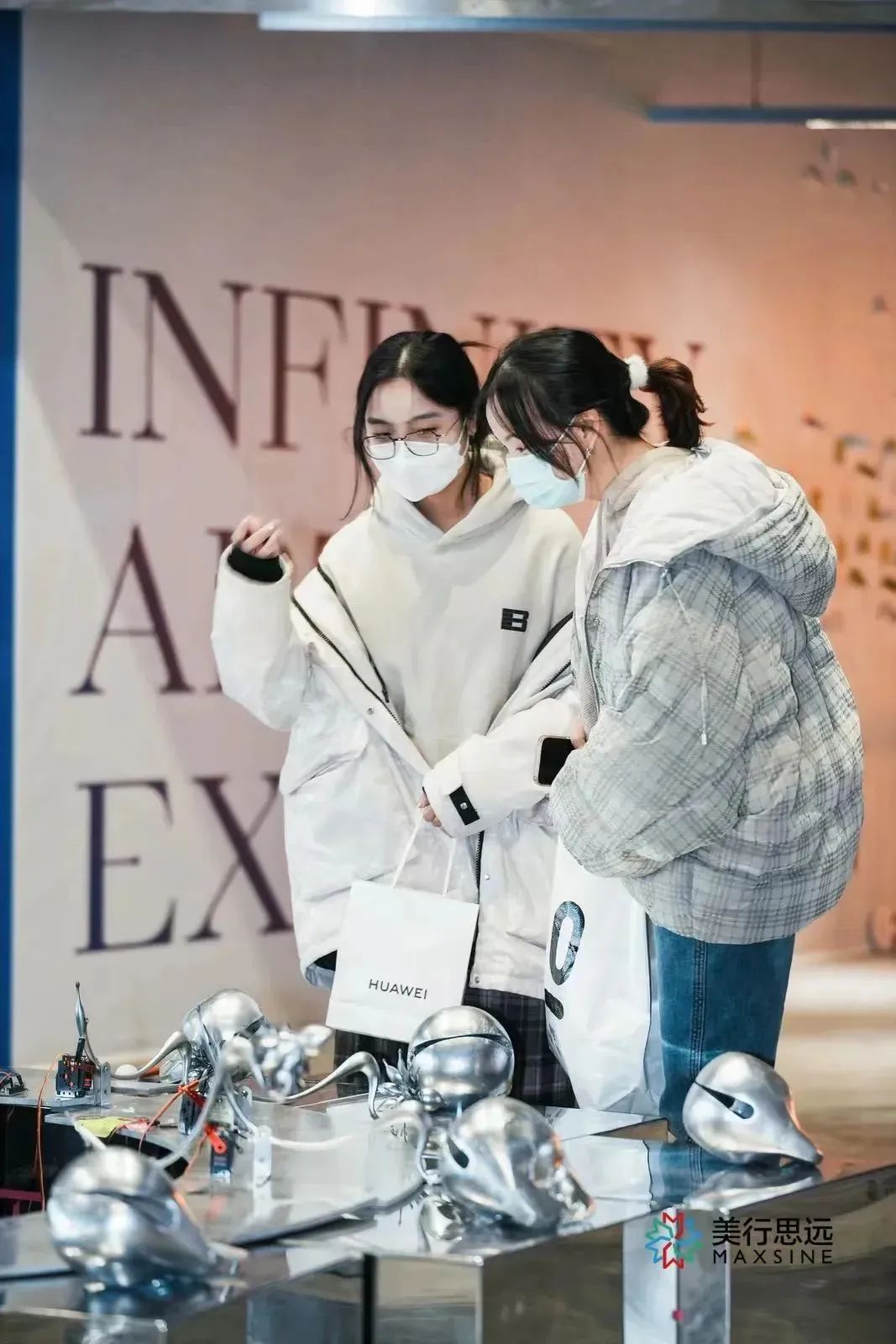 i人e人齊聚 | 再次沉醉在美行思遠(yuǎn)「∞Infinity」的展覽里！