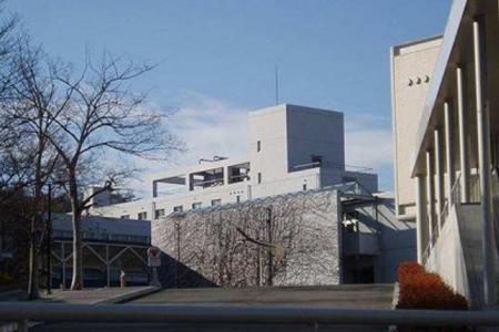 寶冢大學(xué)在日本排名第幾？