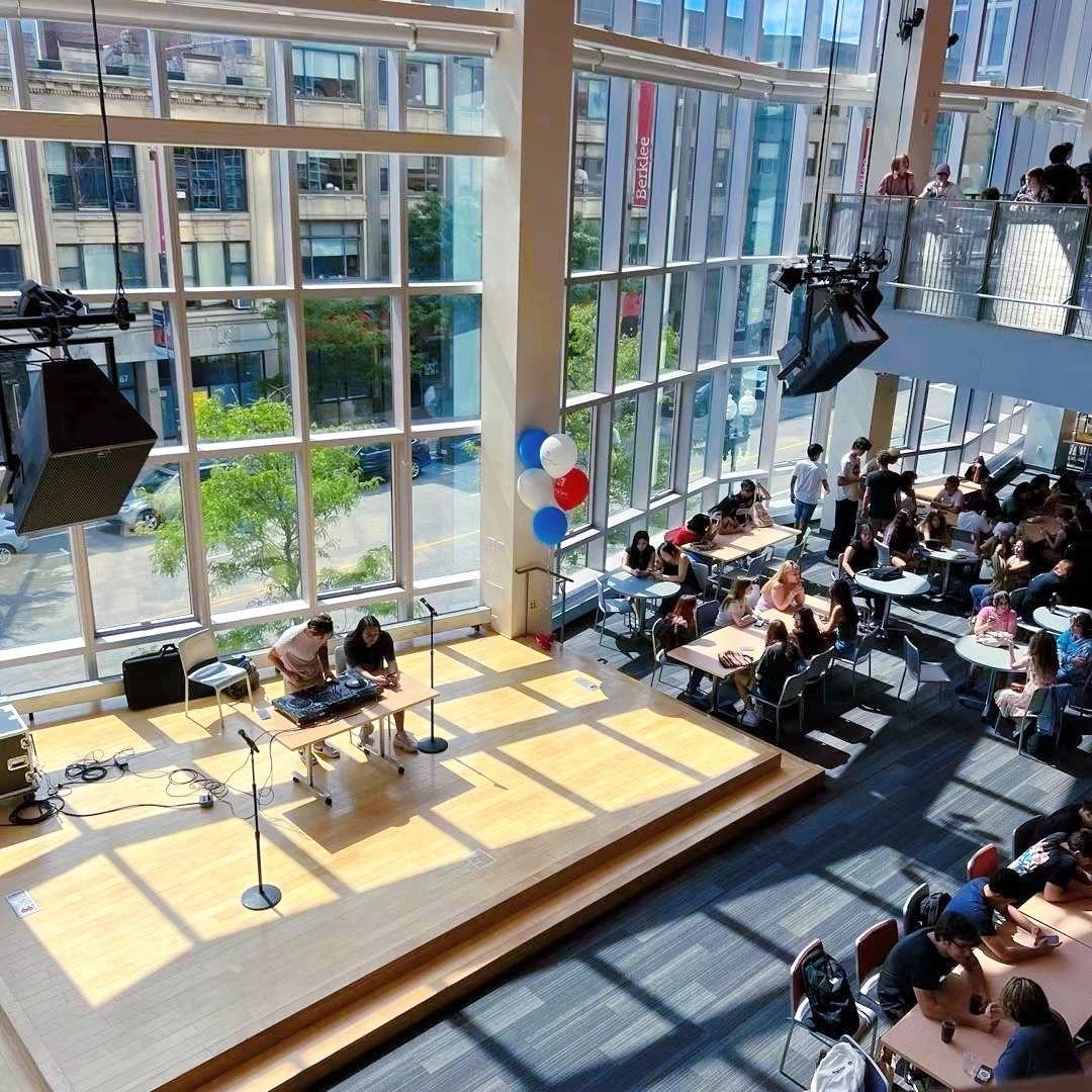 Summer in Berklee | 美國伯克利夏校高燃收官！軟硬實(shí)力全面UP！