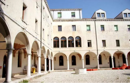 意大利威尼斯建筑大學世界排名多少？